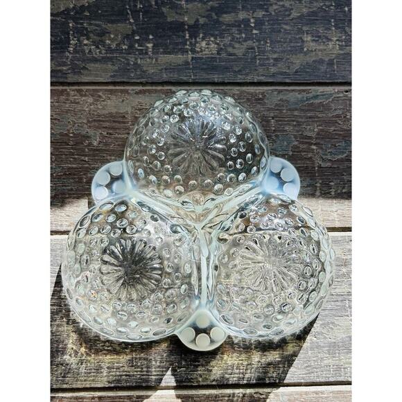 Moonstone Clear Opalescent Anchor Hocking 3 Part Dish Vintage White Trim Bowl - Picture 5 of 10